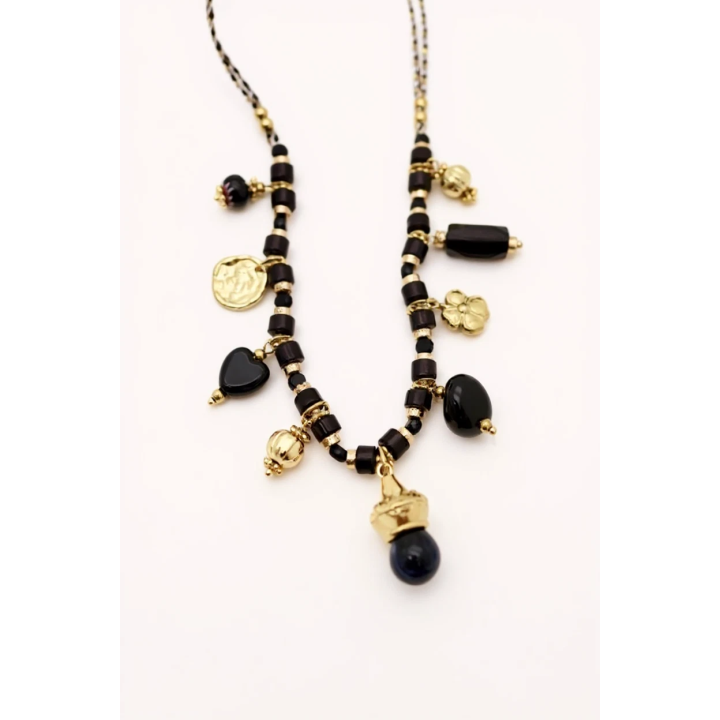 Collier pampilles noires