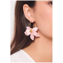 Boucles d'oreilles pendantes fleur rose