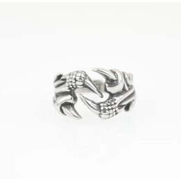 Bague griffe de dragon en acier